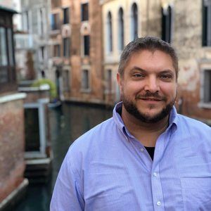 Meet your Posher, Chris